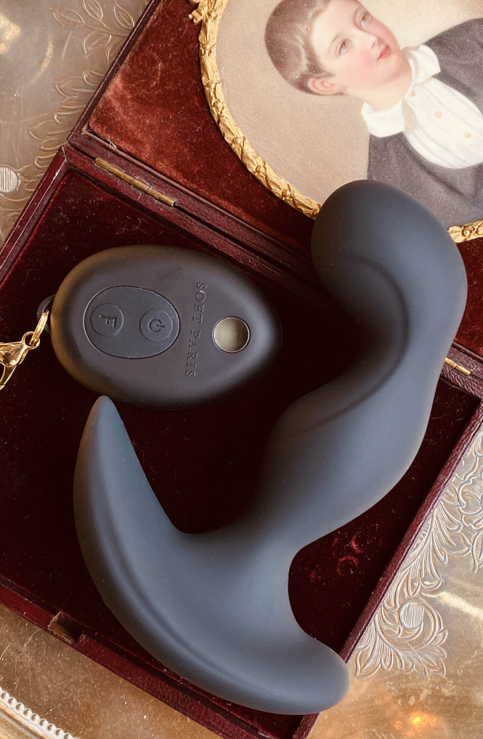 Ianus - Remote controlled vibrating prostate massager