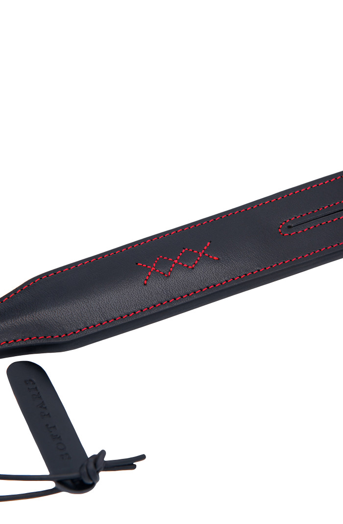 Sartre - Two Fingers Paddle - Leather (Black)